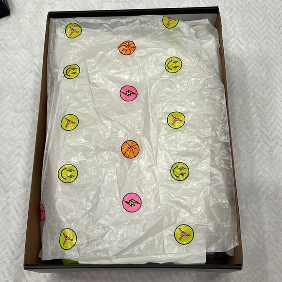 Jordan 1 High J Balvin Retro Goat Colorful Athletic Sneaker Shoes SZ 9 - Picture 14 of 16